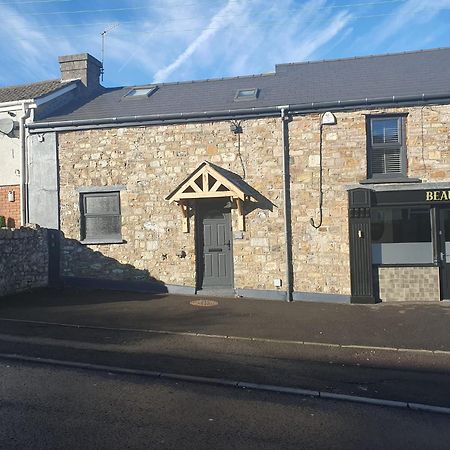 Perfect Location 3 Bed Serviced Apartment With Bike Storage For Bpw. Close To Brecon Beacons Merthyr Tydfil Exterior photo